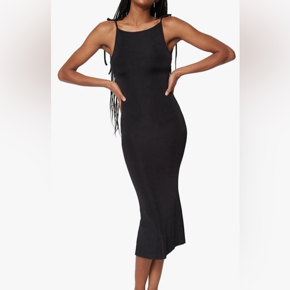 NWT- We Wore What- Boat neck Maxi Dress- Size M